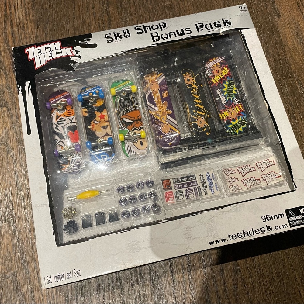 Sk8 Shop Bonus Pack - Multicolor Fingerboards